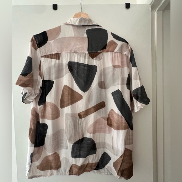 Men’s Zara Geometric Shirt - Picture 2 of 2